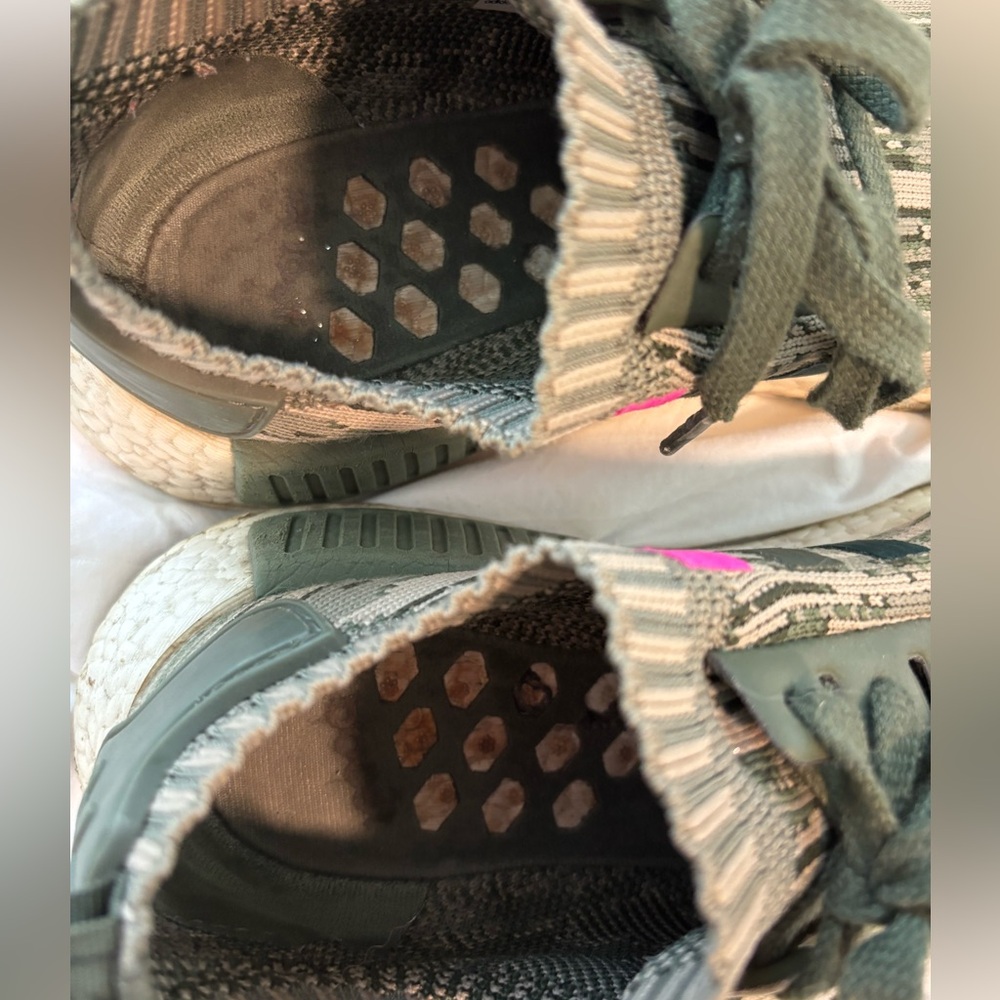 Adidas NMD R1 - Picture 7 of 7